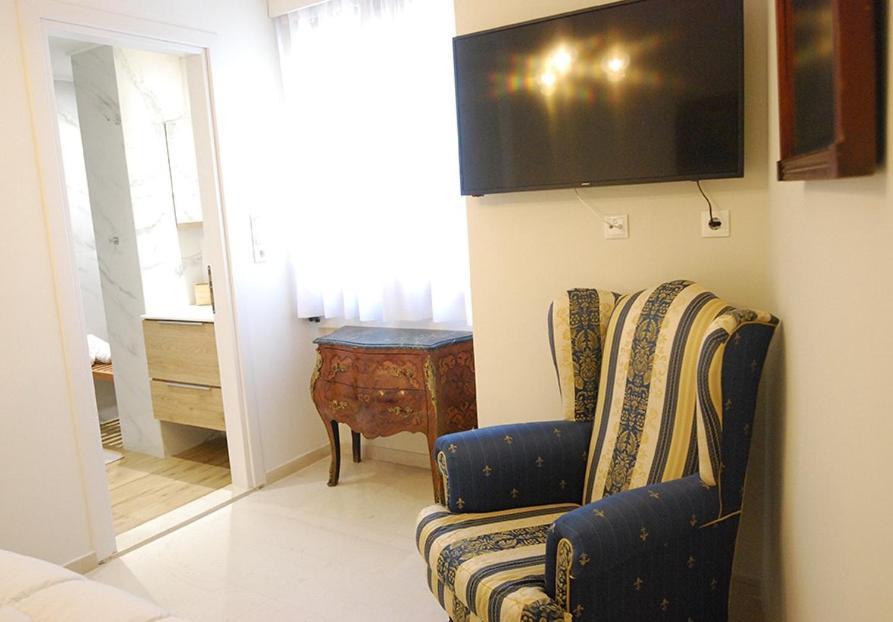 Heraklion Center Boutique 3 Bedroom Apartment Penelope エクステリア 写真