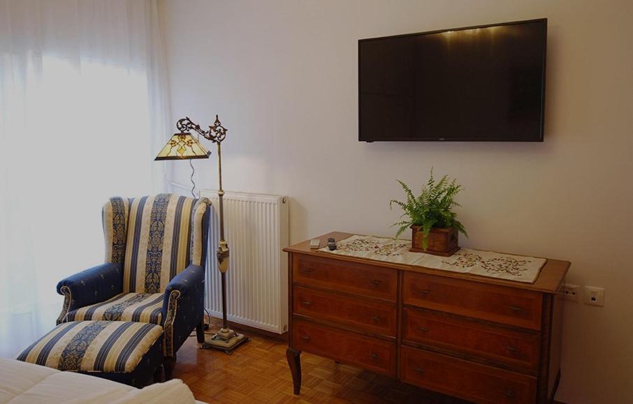 Heraklion Center Boutique 3 Bedroom Apartment Penelope エクステリア 写真